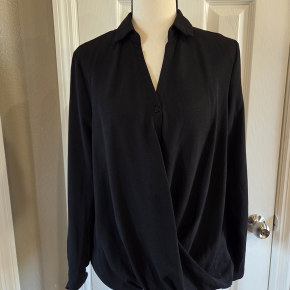 Zac & Rachel Black Draped Blouse - Picture 6 of 6